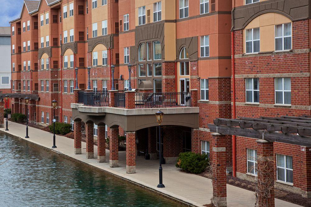Residence Inn Indianapolis Downtown On The Canal Екстериор снимка